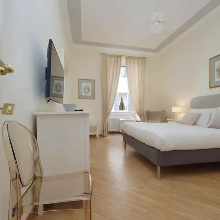 Castel Sant'angelo Elegant Jacobus House