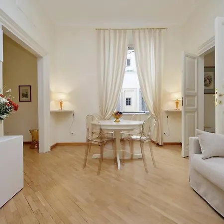Castel Sant'angelo Elegant Jacobus House