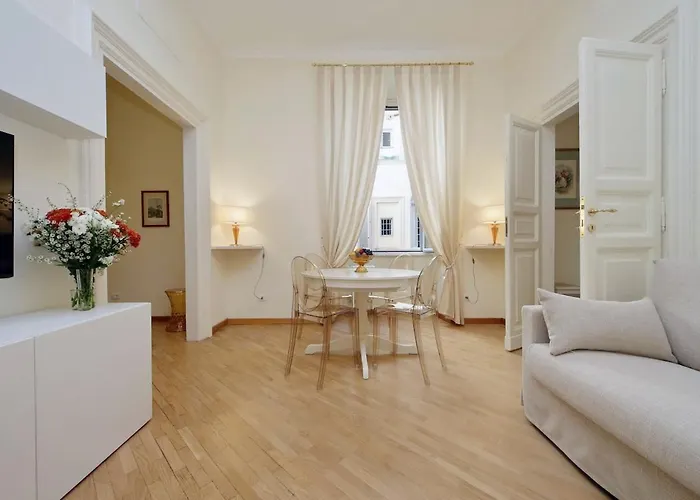 Castel Sant'angelo Elegant Jacobus House